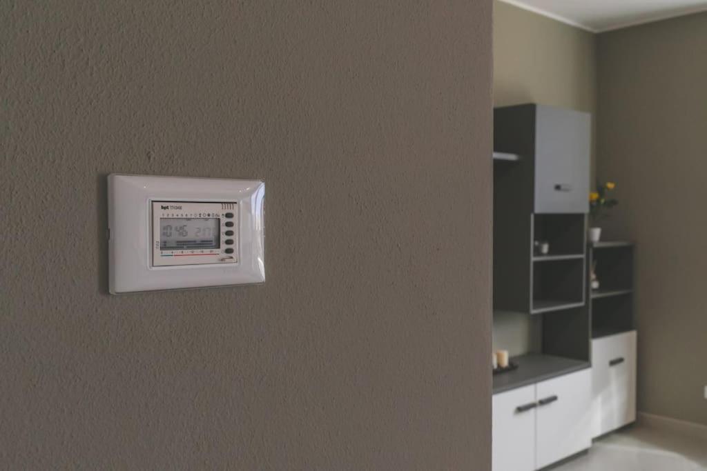 Comfort Urbano Con Box Auto Privato Pavia Eksteriør bilde
